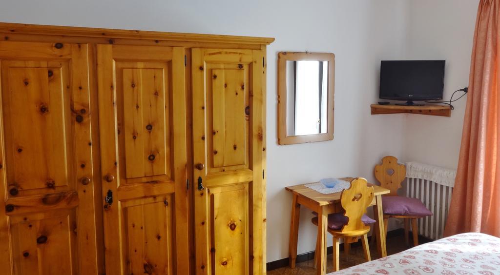 בורמיו Hotel Piccolo Mondo מראה חיצוני תמונה