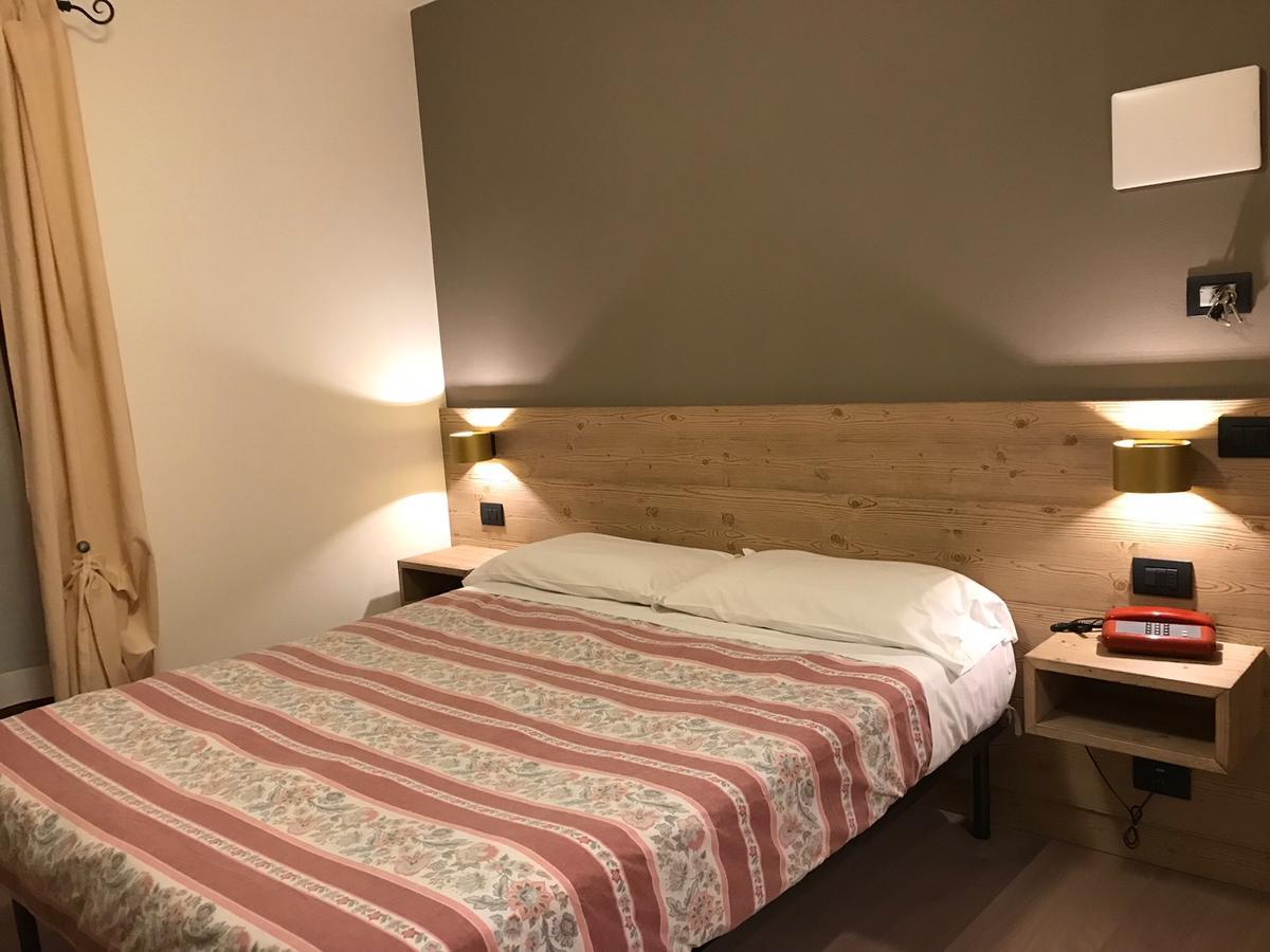 בורמיו Hotel Piccolo Mondo מראה חיצוני תמונה